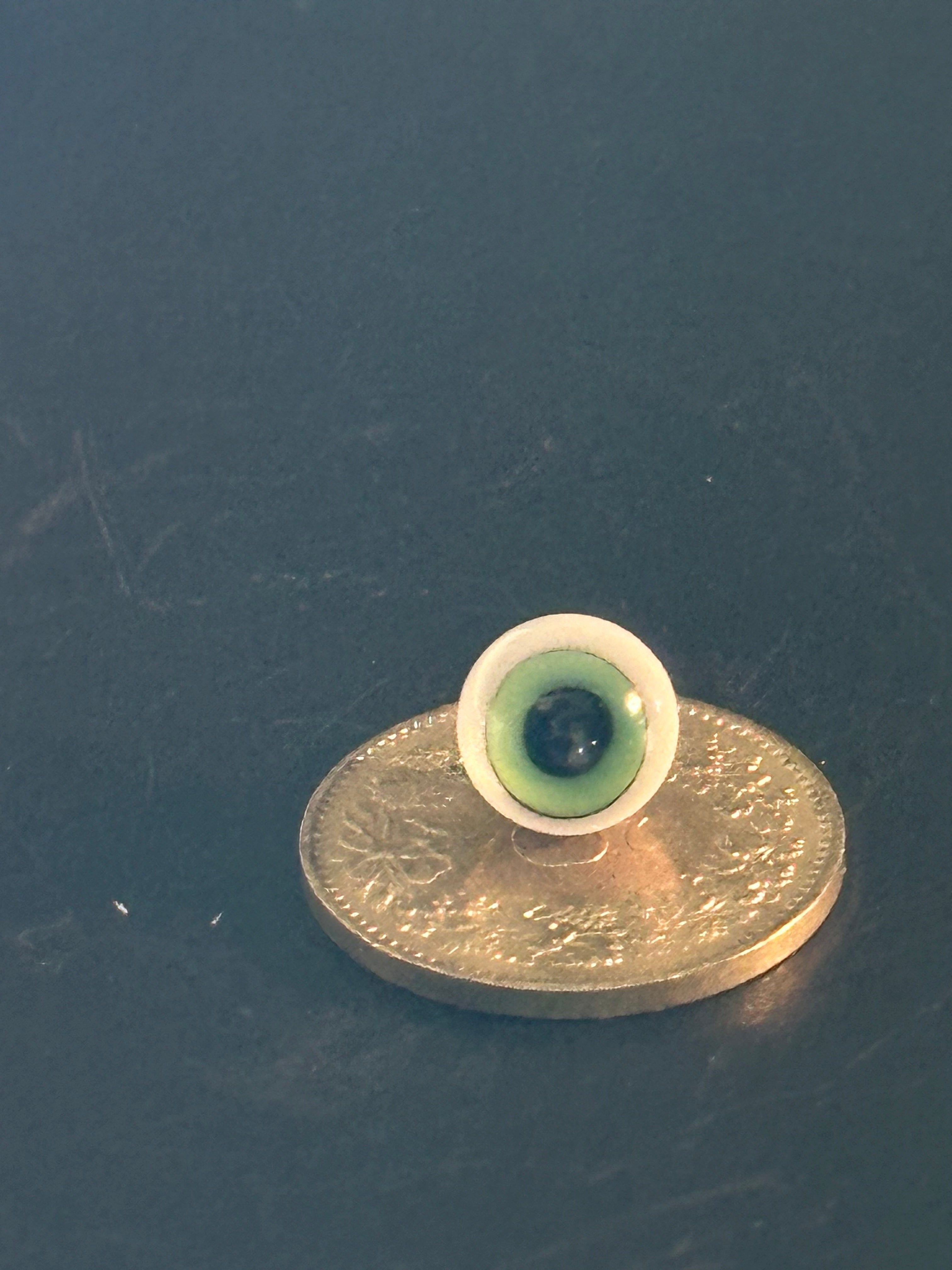 🔮 DemateoArt Glass Pearls – Miniature Masterpieces