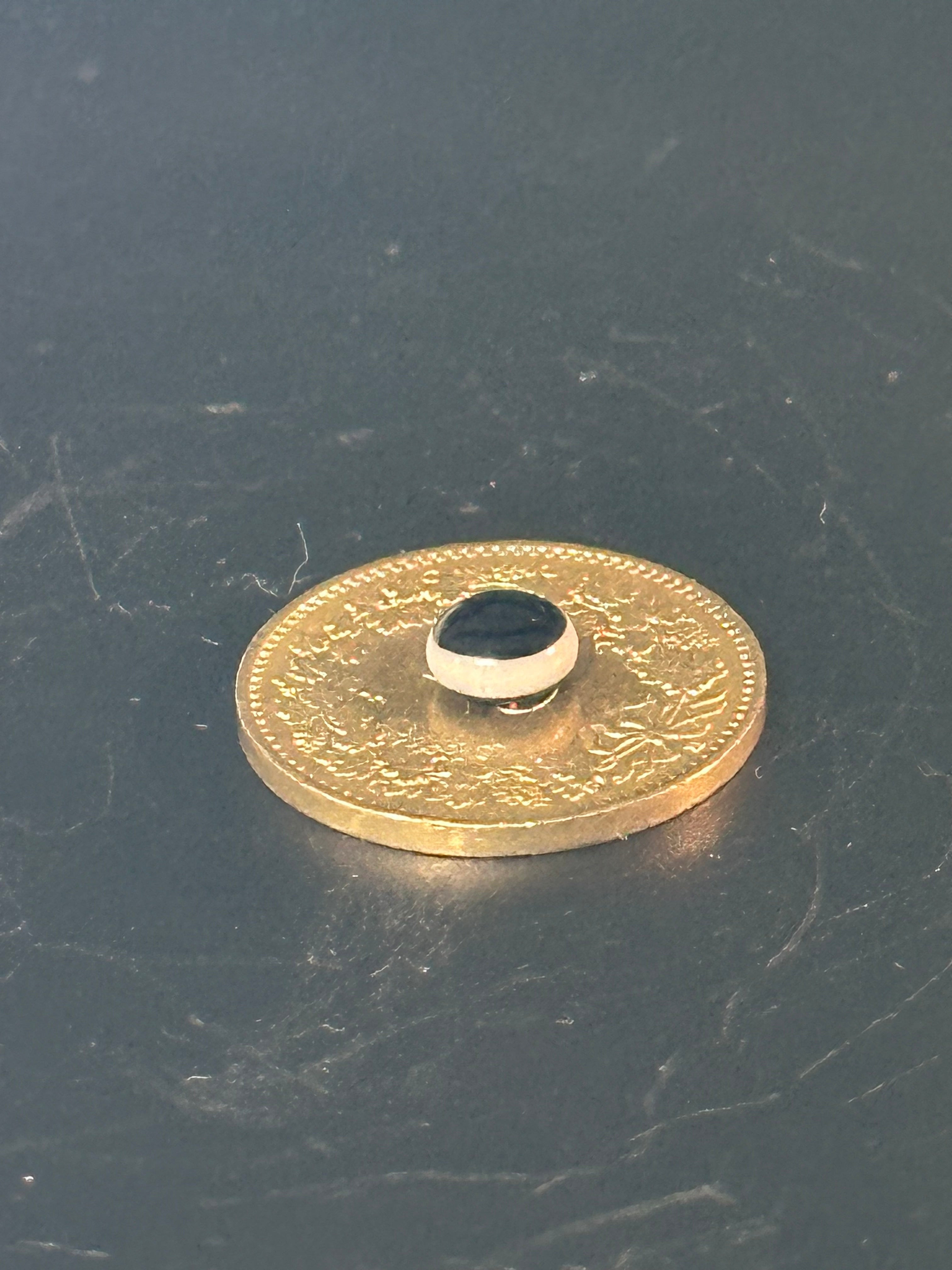 🔮 DemateoArt Glass Pearls – Miniature Masterpieces